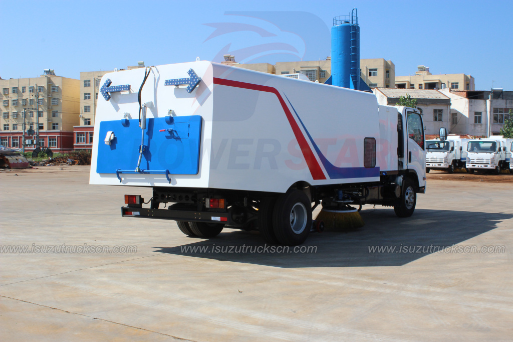 High performance Japanese Isuzu Road Sweeper Master