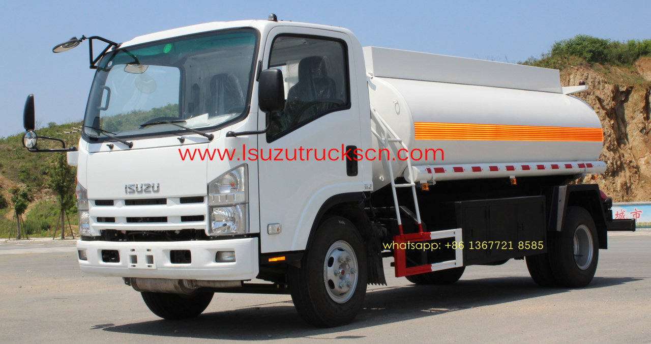 5 cubic meter Fuel tank truck Isuzu