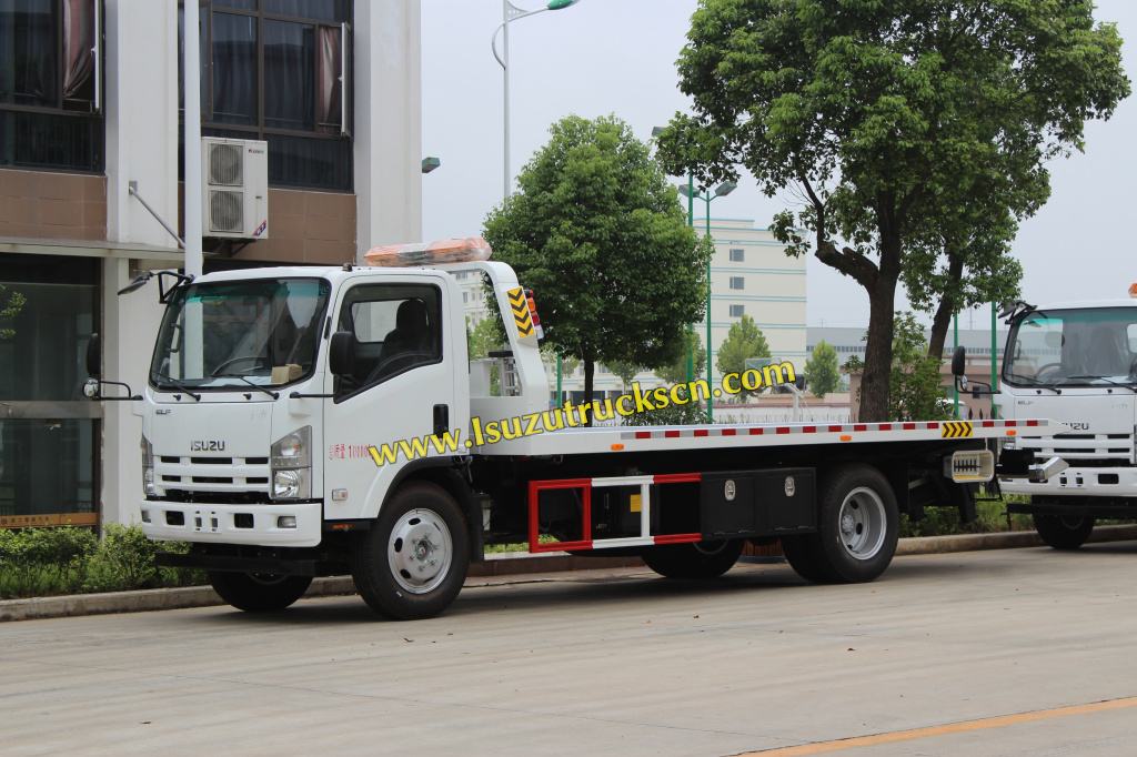 Ang mga kliyente ng Equatorial Guinea ay nag-order ng 4 na yunit ng Isuzu 5ton Flatbed road wrecker truck