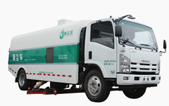 Vacuum stuciton road sweeper trucks Isuzu NPR ELF