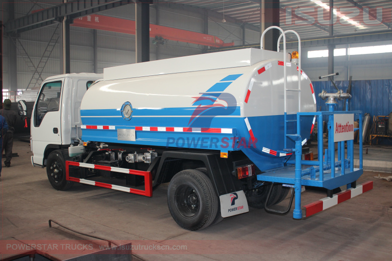 Shipment for Water TRUCKS Isuzu ELF tanker trucks 5,000Liters