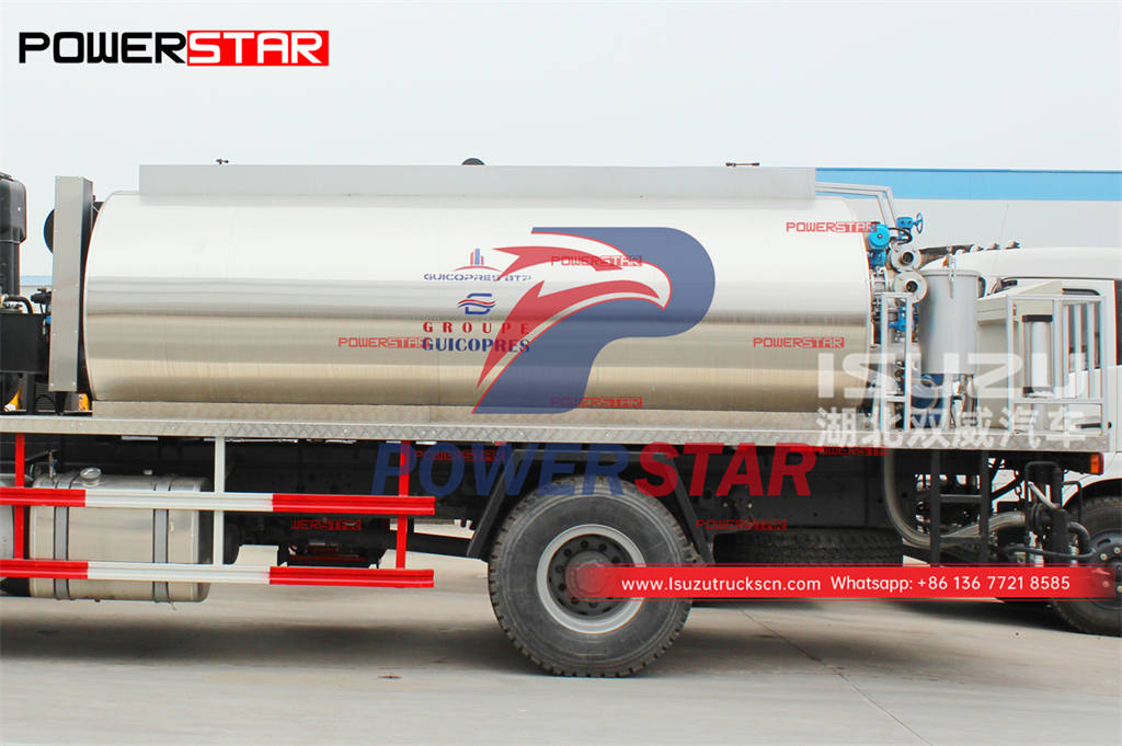 Brand new ISUZU FTR 6 wheeler truck mouonted asphalt distributor