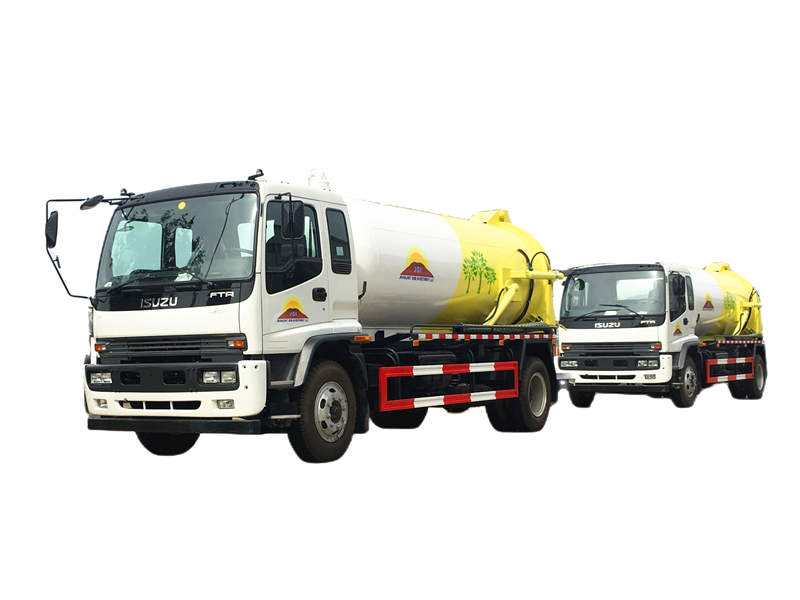 Isuzu FTR vacuum suction truck