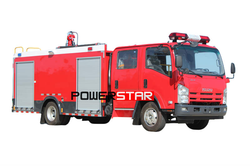 Isuzu 700P fire fighting truck