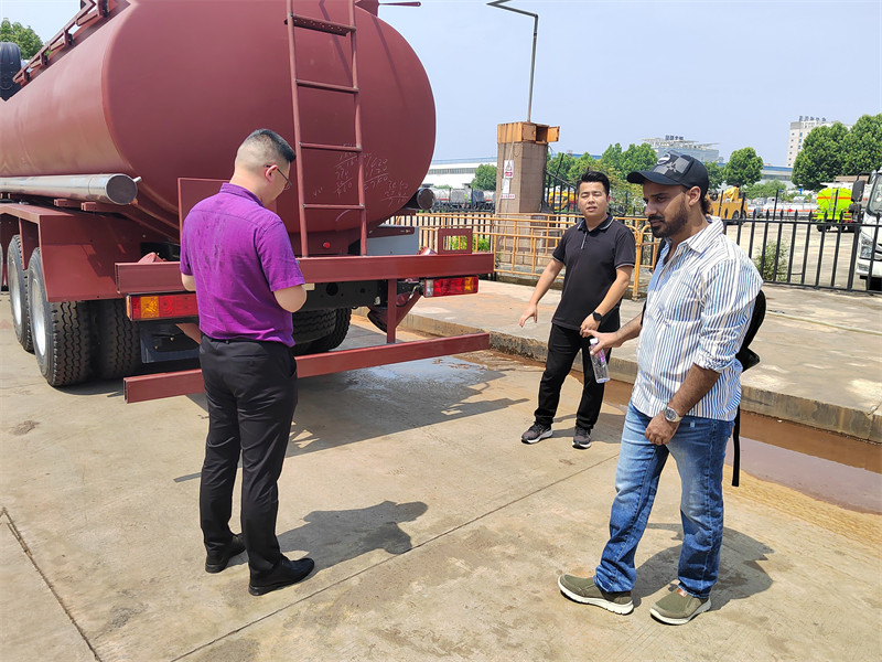 Pabrika ng trak ng tangke ng tubig ng ISUZU