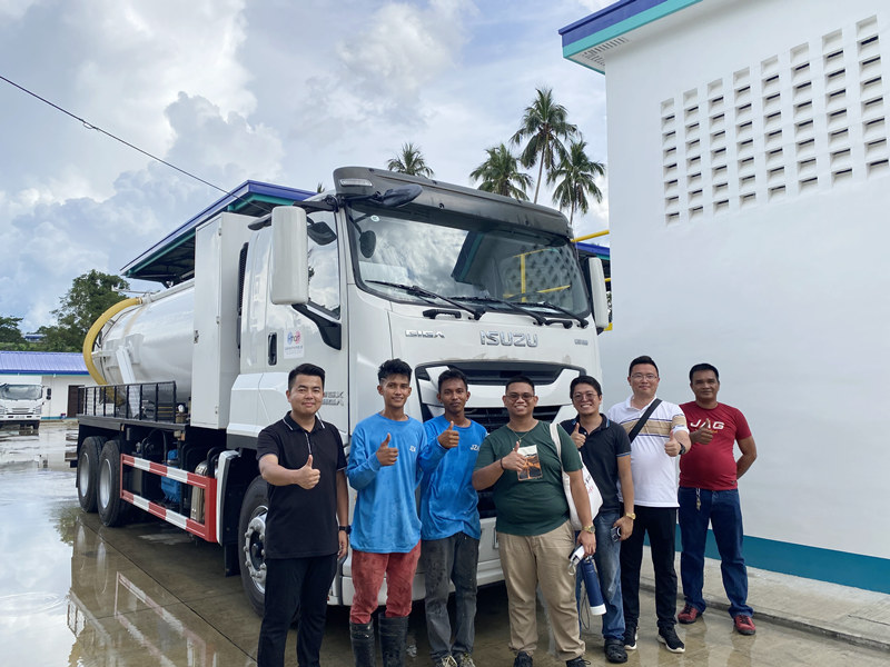 ISUZU vacuum truck na ibinebenta