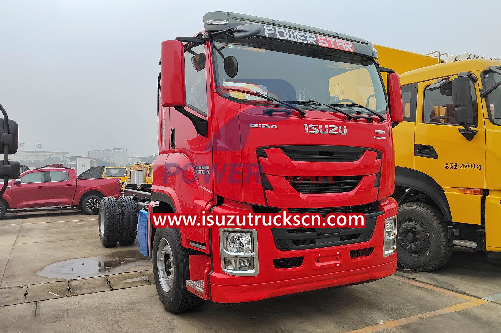 ISUZU GIGA 4x2 model 420HP fire fighting truck chassis