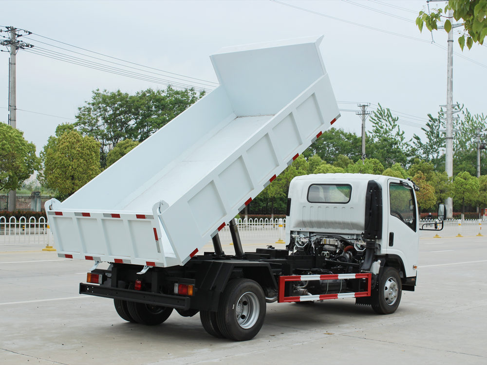 tipper lorry