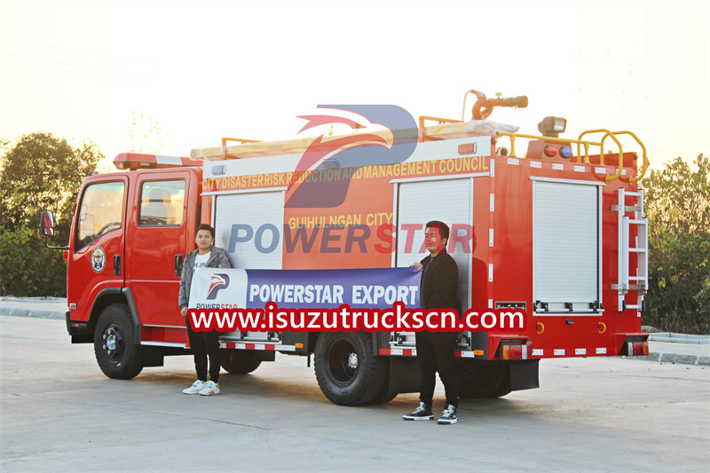 Isuzu fire truck ELF