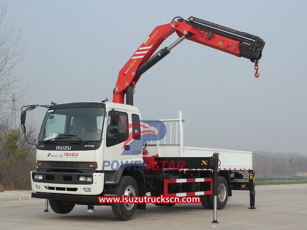 Truck mounted crane