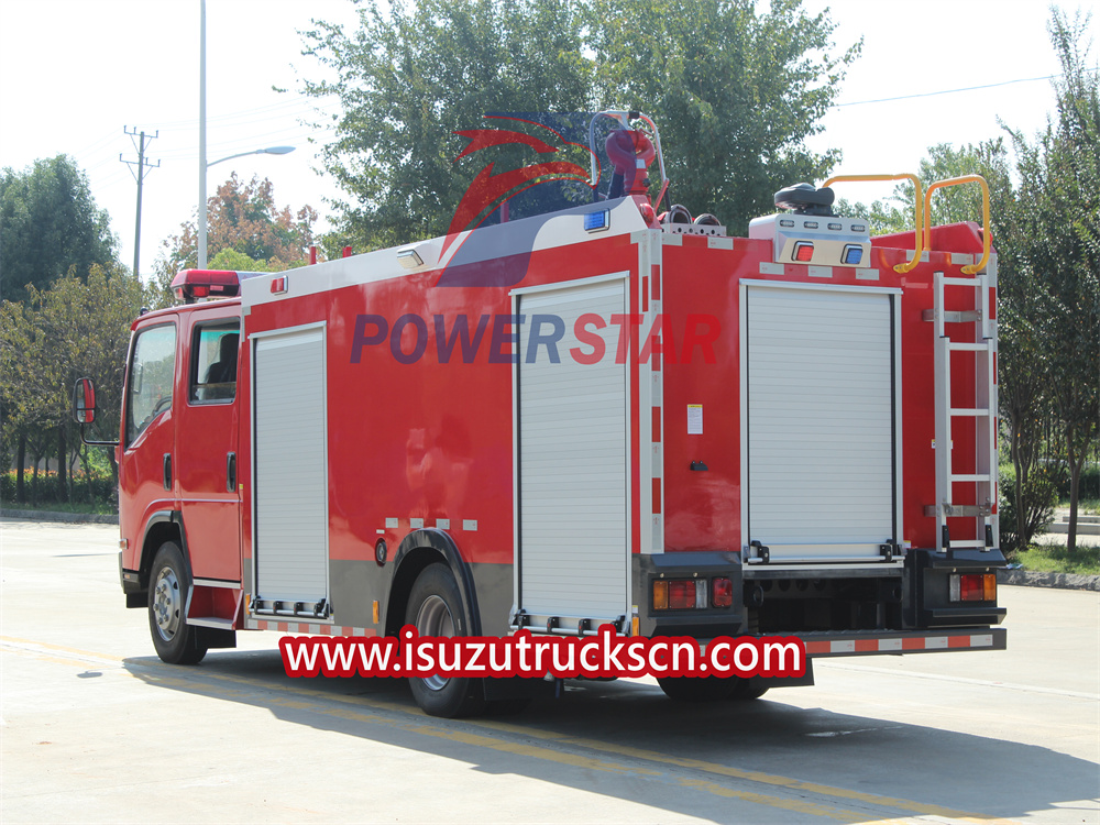 isuzu fire truck