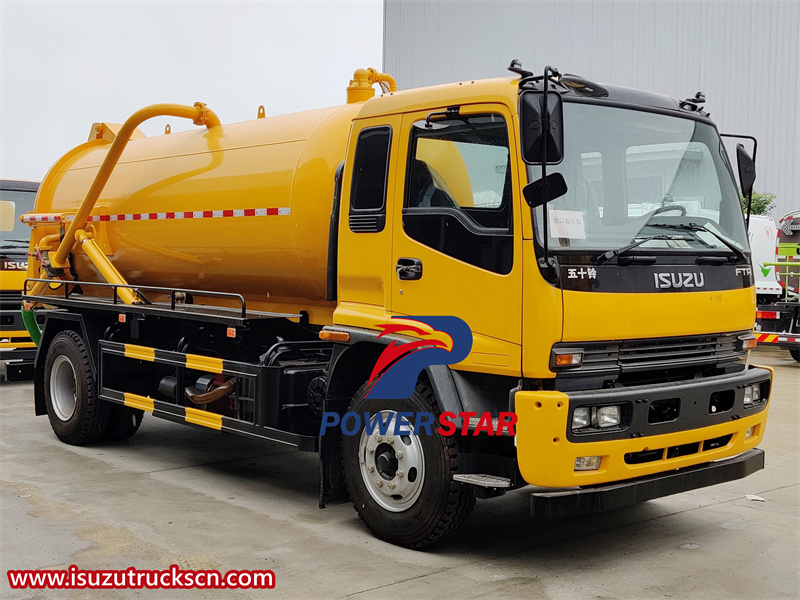 ISUZU FTR VACUUM TAMKER TRUCK