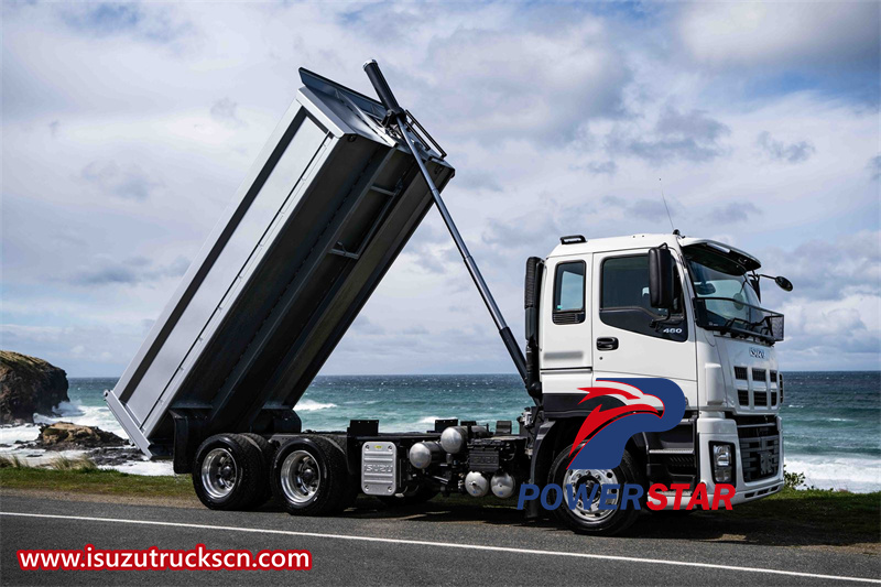 Isuzu 10 wheeler mining transport truck