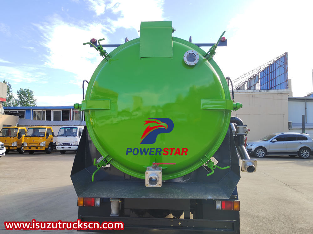 Isuzu waste pump truck