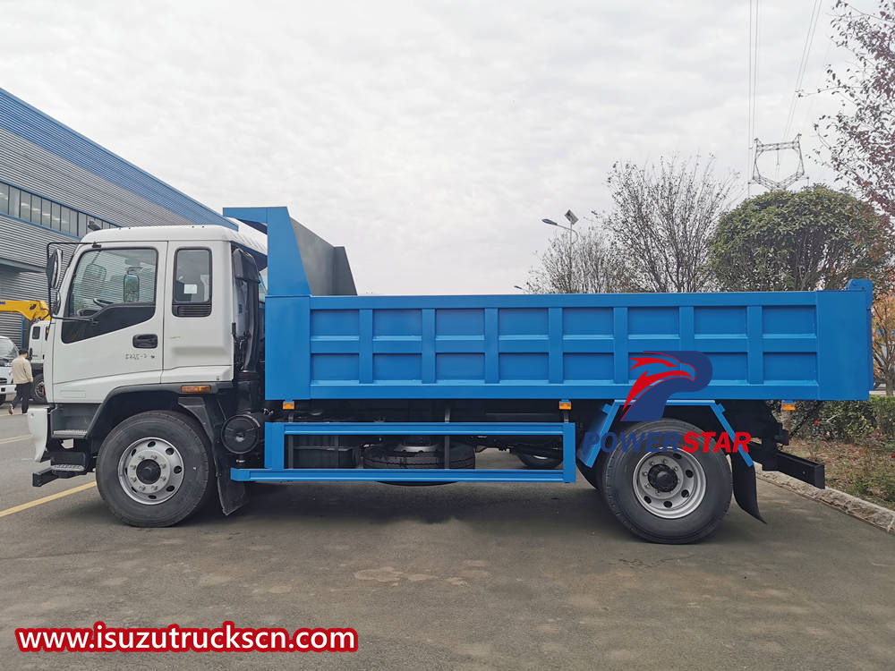 Isuzu tipper truck