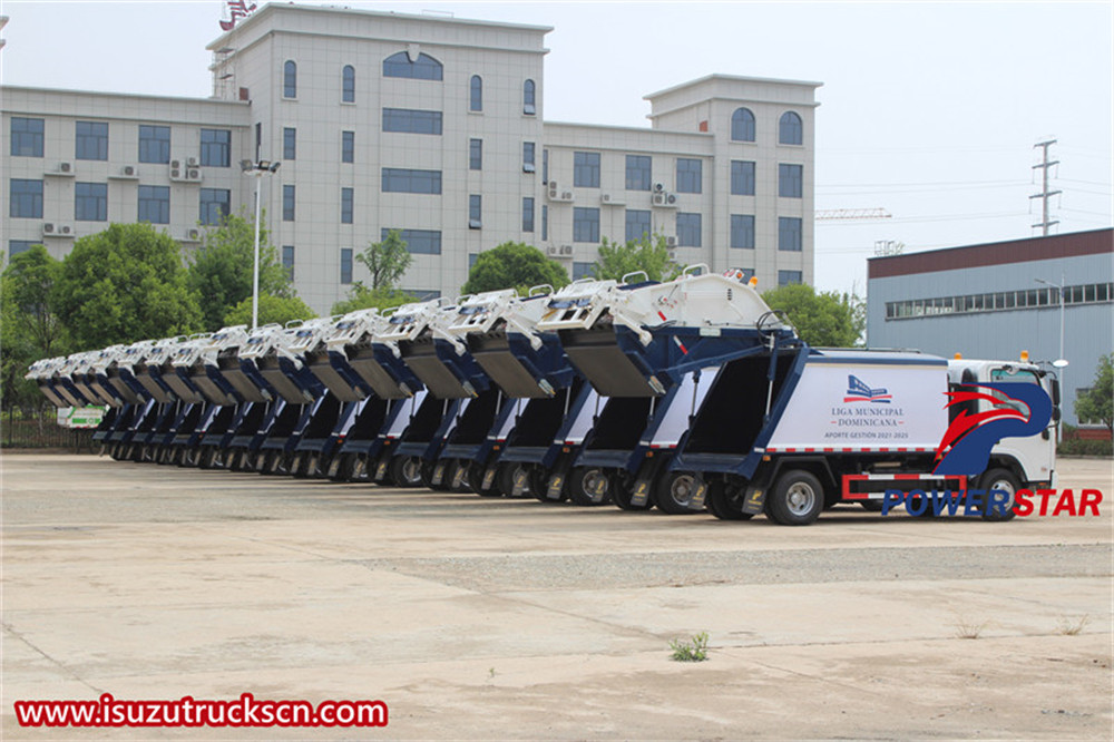 20 unit Isuzu NPR garbage rear loader 