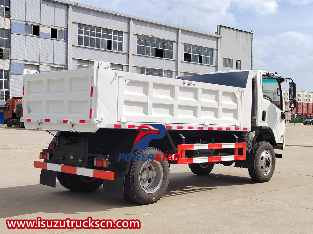 Isuzu dump lorry truck