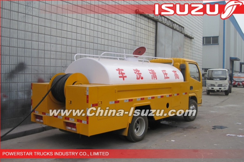 Japanese 3000L Isuzu high pressure sewer jetting truck for sale