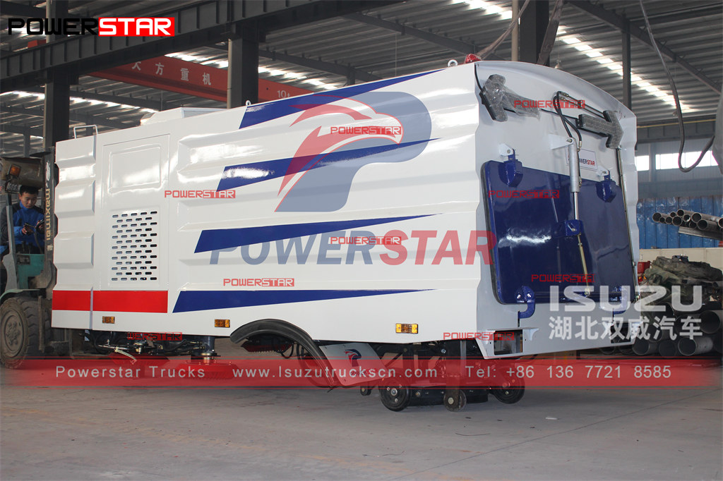 POWERSTAR 5000L road sweeper kit na ilalagay sa HINO 300 series chassis at i-export sa Indonesia
    