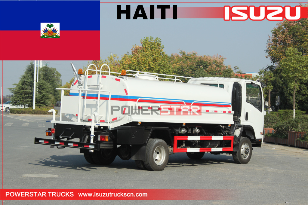 HAITI - 2 units ISUZU 4x4 4WD Potable Water Sprinkler Trucks
    