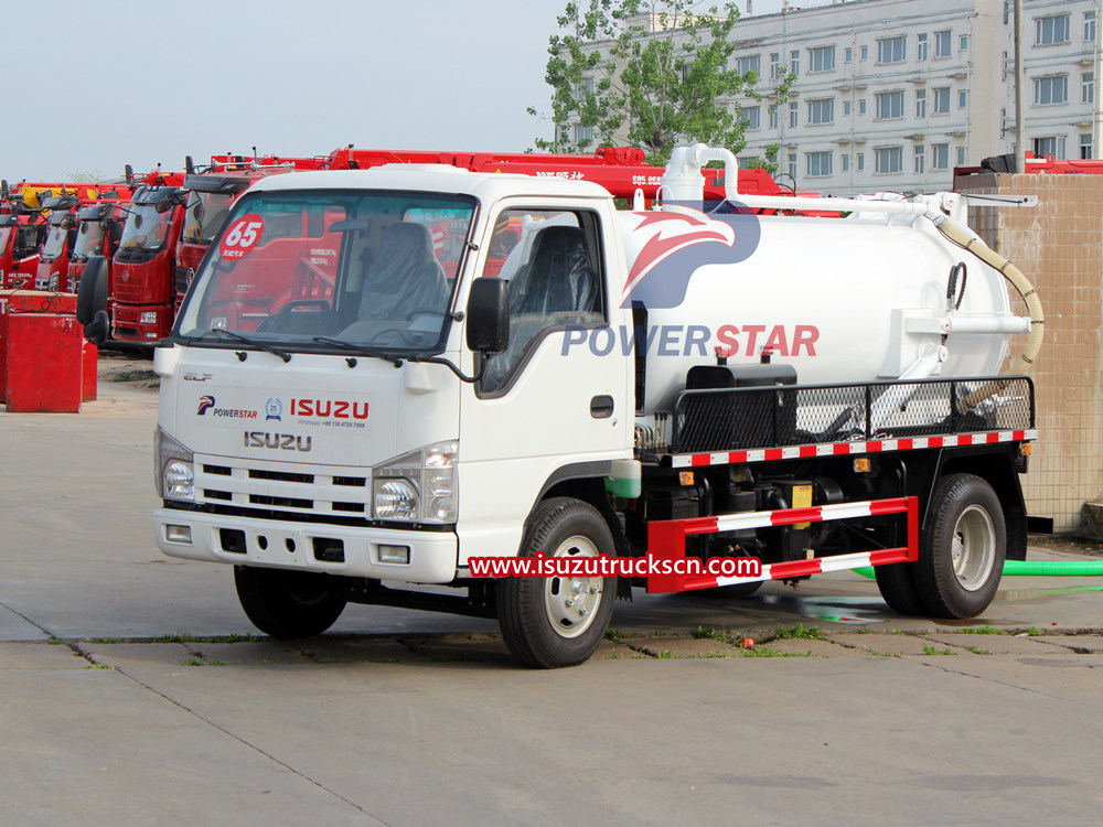 Isuzu vacuum tanker truck maintenance at troubleshooting failure
    