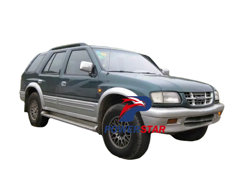 Isuzu UC series light car user's manual
    