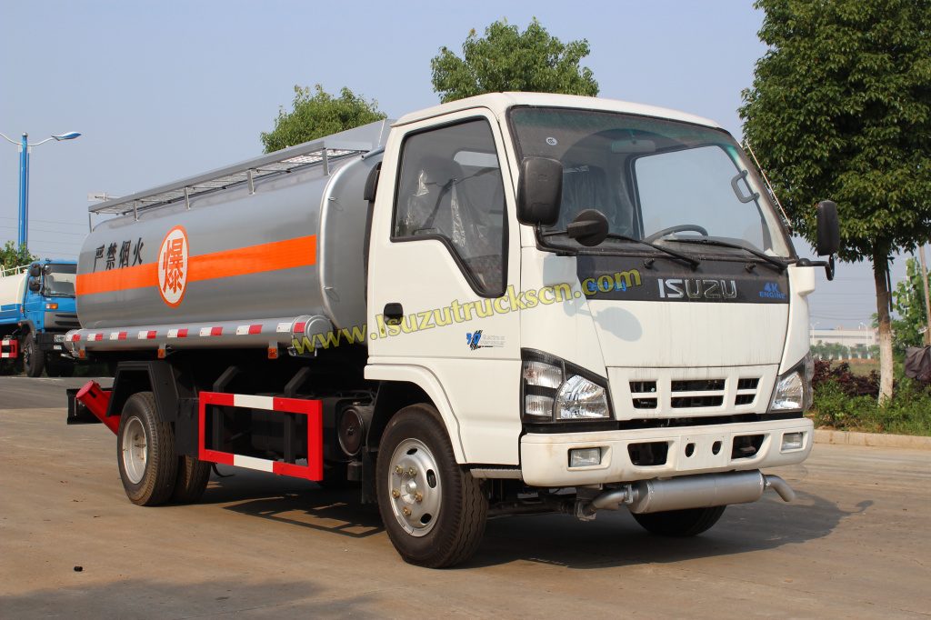 Isuzu 4*2 Capacity Fuel Tank Truck na Ibinebenta mula sa Manufacturer Powerstar Trucks
    