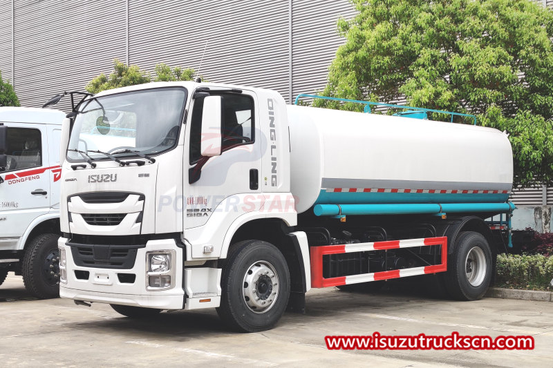 Giga Isuzu 6wheels Water Bowser
    