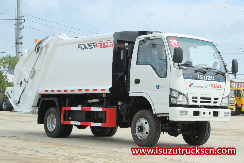 ISUZU 4x4 offroad 4WD 600P 6CBM Garbage Compactor Truck
    